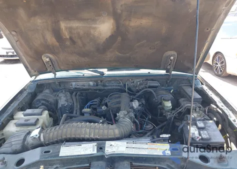 1998 Ford Ranger Splash/Xl/Xlt z USA, uszkodzony, nr VIN 1FTYR11X6WPB42573